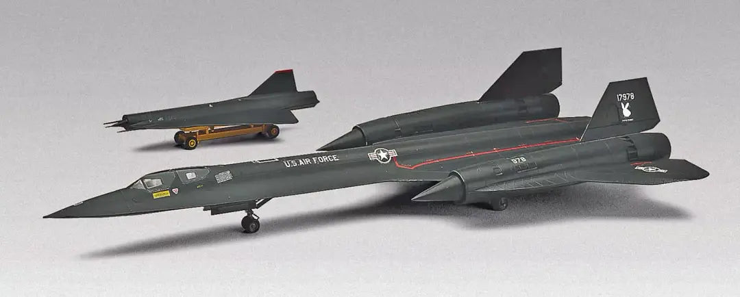 Revell 85-5810 1/73 SR-71 Blackbird Model Kit - WISE GUYS HOBBIES LLC