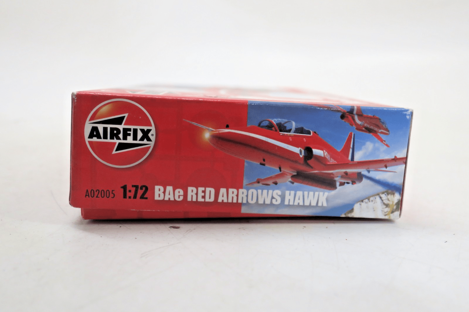 Airfix 1/72 BAe Red Arrows Hawk Model Kit A02005 - WISE GUYS HOBBIES LLC