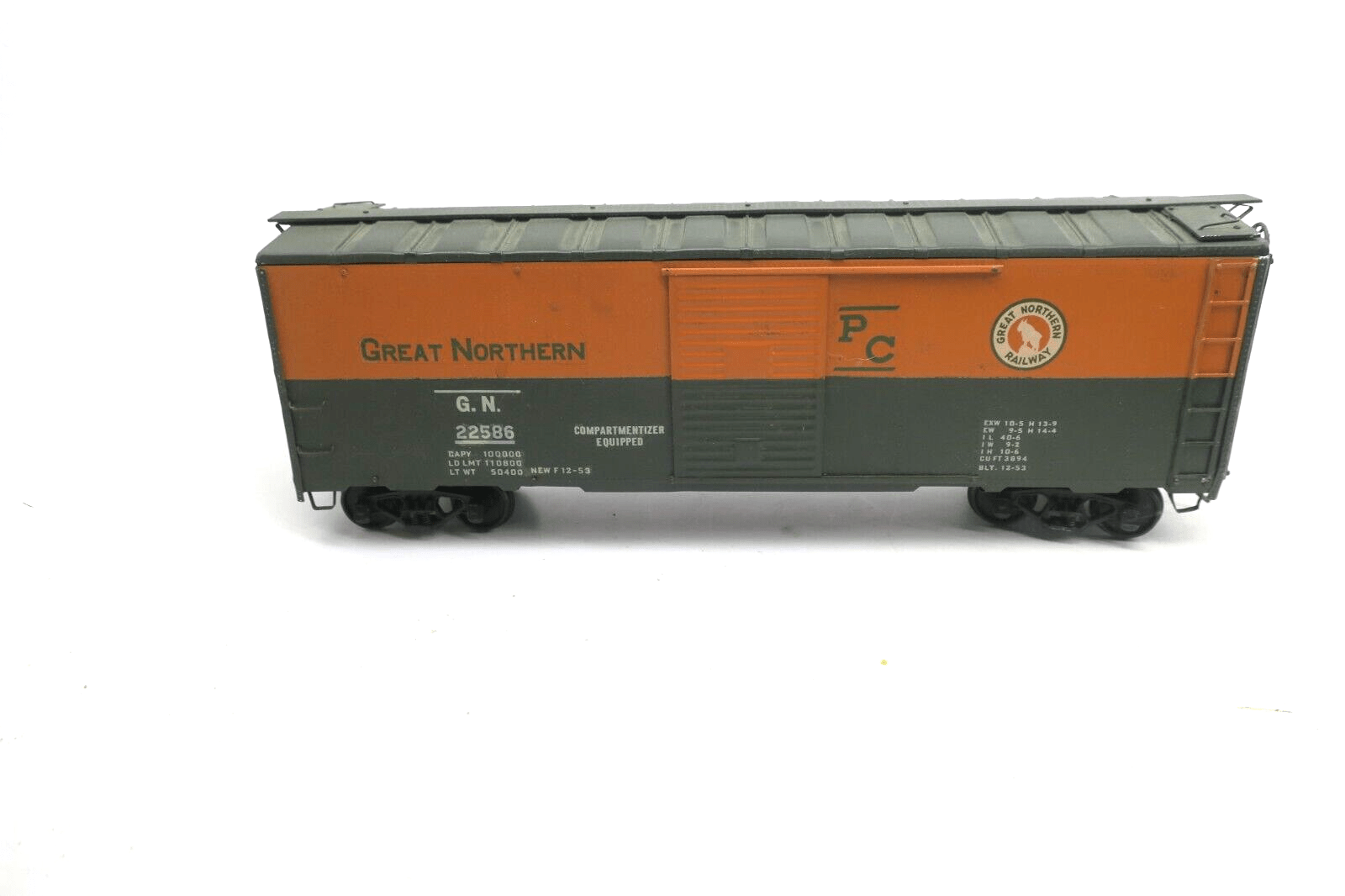 O Scale Brass 2 Rail Box Car PFE Steel Reefer Great Northern 22586 - WISE GUYS HOBBIES LLC
