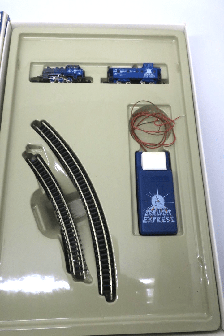 Marklin Z Starter Pack ""Starlight Express"" w/ BR 89 & Battery Transformer - WISE GUYS HOBBIES LLC