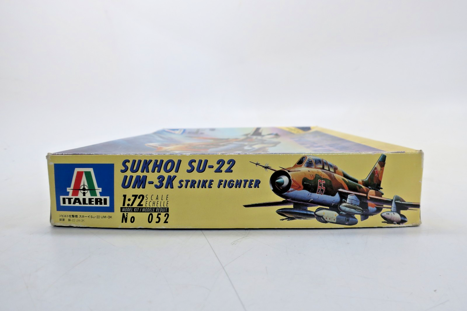 Italeri 1/72 Sukhoi Su-22 UM-3K Strike Fighter Model Kit #052