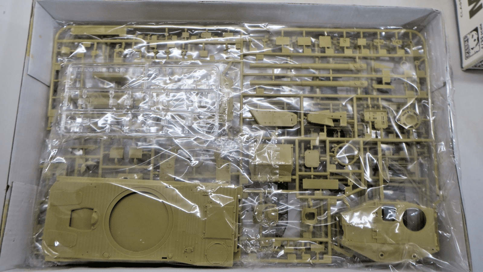 Panda 1/35 M8 Armored Gun System Model Kit PH35039 - WISE GUYS HOBBIES LLC