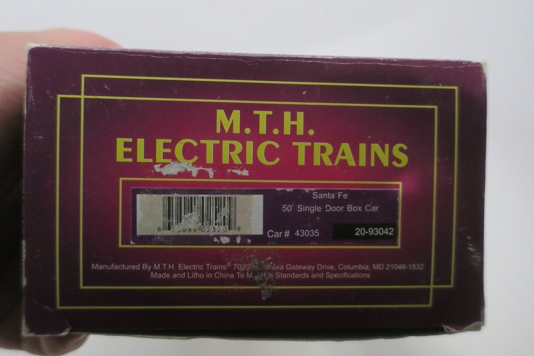 MTH Premier 20-93042 Santa Fe 50' Single-Door Boxcar O-Gauge - WISE GUYS HOBBIES LLC