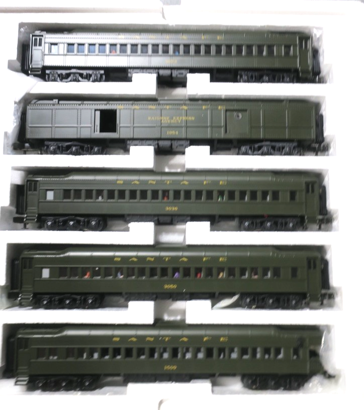 MTH 20-4049 O Santa Fe Madison 70' Madison Passenger Car Set (Set of 5)/Box