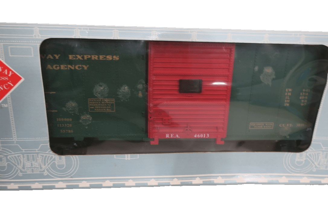 ARISTOCRAFT REA R - 46013 RAILWAY EXPRESS AGENCY FORTY FOOT BOX CAR - WISE GUYS HOBBIES LLC