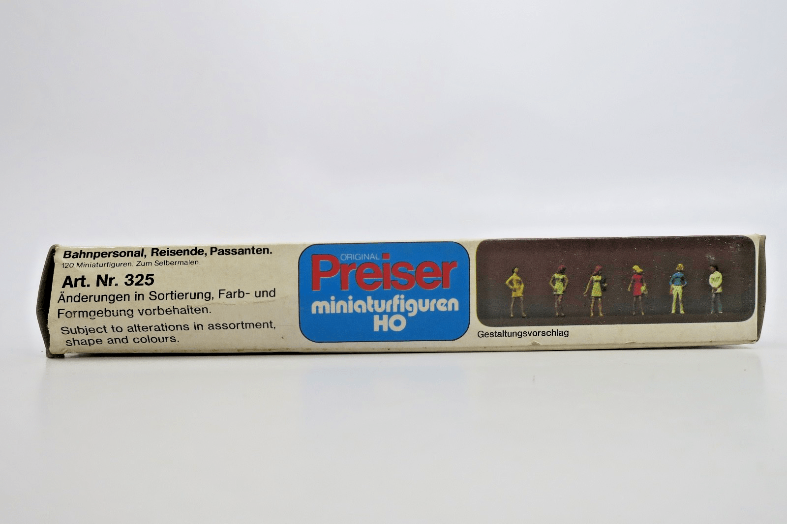 Preiser Railroaders, Passengers, Passers - by Model Kit 325 - WISE GUYS HOBBIES LLC