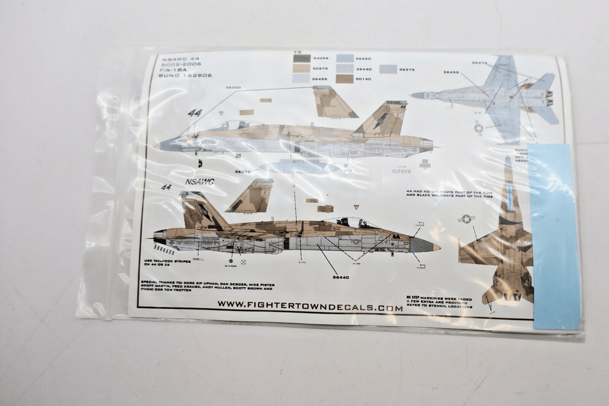 Hasegawa 1/72 F/A-18C Hornet 'VFA-131 Wildcats CAG' Model Kit - WISE GUYS HOBBIES LLC