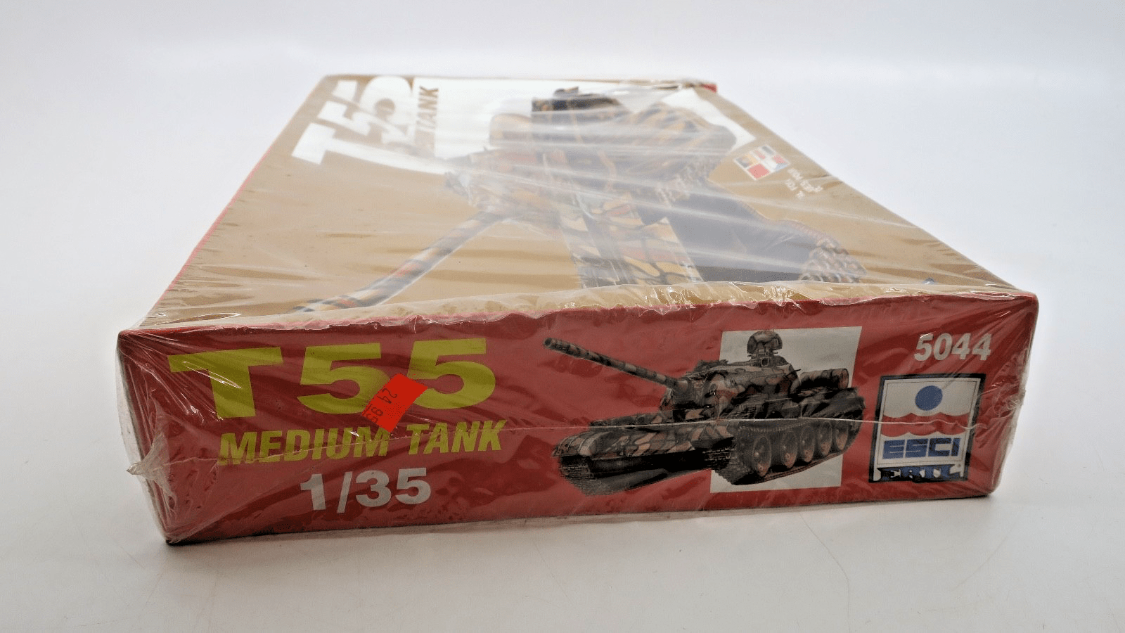ESCI 1/35 T - 55 Medium Tank Model Kit 5044 - WISE GUYS HOBBIES LLC