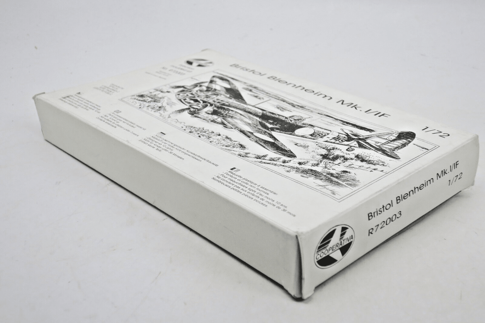 Cooperativa 1/72 Bristol Blenheim Mk.I/IF Model Kit R72003 - WISE GUYS HOBBIES LLC