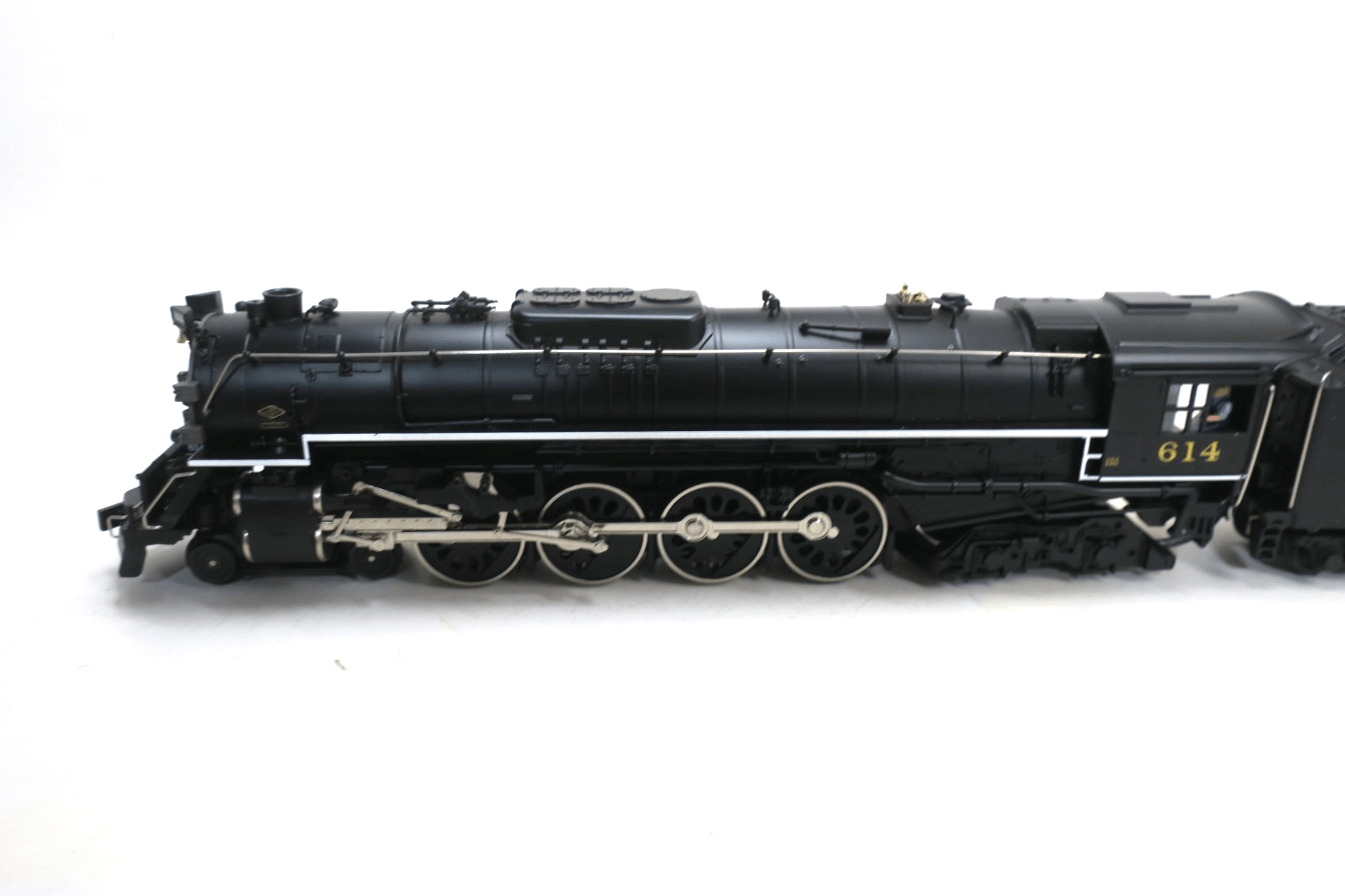 MTH Premier 20 - 3677 - 1 Chesapeake and Ohio Greenbrier 614 Locomotive - WISE GUYS HOBBIES LLC