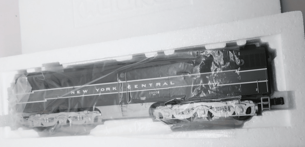 Lionel 6-18966 New York Central Alco PB-1 Non-Powered Diesel Locomotive - WISE GUYS HOBBIES LLC