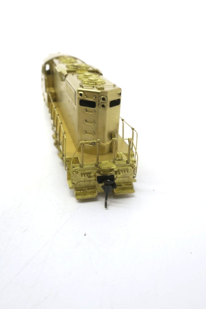 Oriental Limited HO Scale Brass EMD GP9 1750HP Intermediate w/D. Brake - WISE GUYS HOBBIES LLC