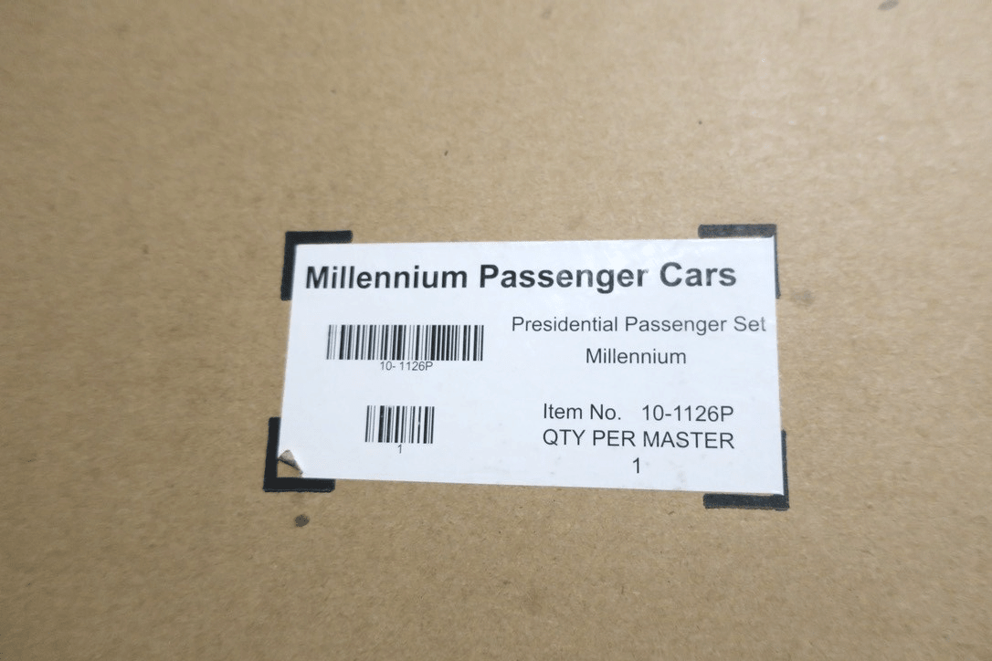 MTH 10-1126P Standard Gauge Presidential Passenger Car Set (3-Rail) - WISE GUYS HOBBIES LLC