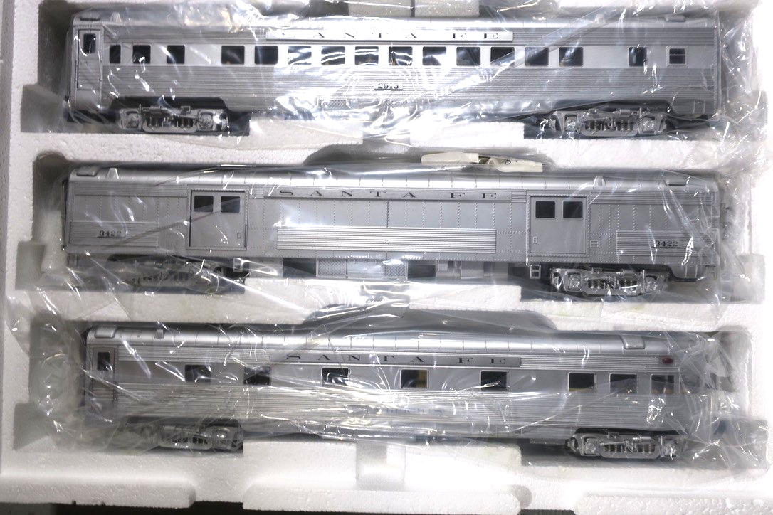 MTH 20-65066 O Santa Fe Premier 70' Streamlined Passenger Car Set (Set of 5)