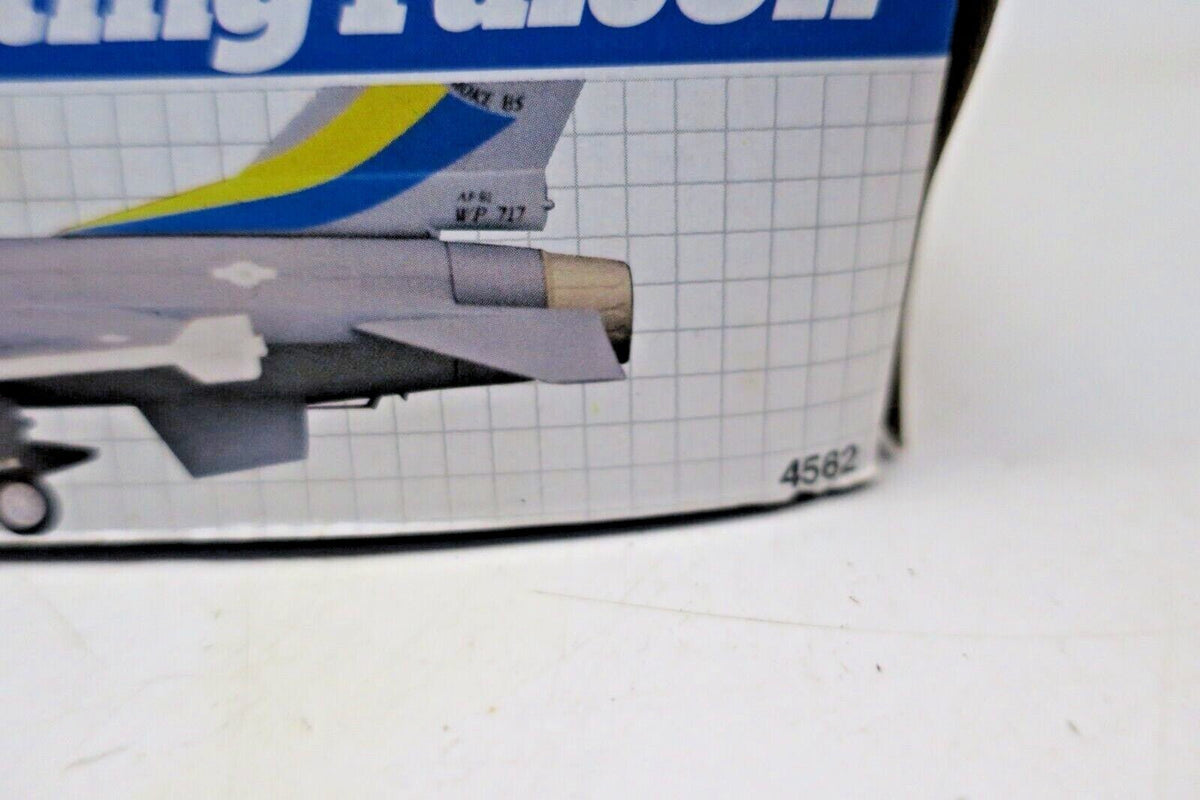 REVELL YEAGER SUPER FIGHTERS F-16 FIGHTING FALCON SCALE: 1:48 4562 - WISE GUYS HOBBIES LLC