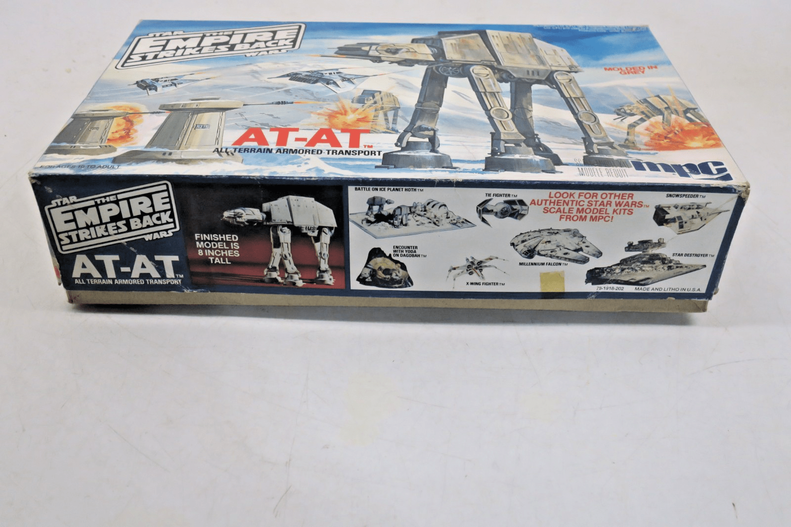 MPC 1/100 Star Wars Empire Strikes Back AT - AT Model Kit 950 - WISE GUYS HOBBIES LLC