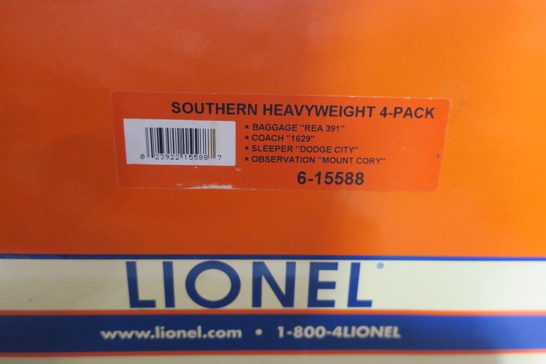 Lionel O-Scale 6-15588 Southern Heavyweight Passenger Car 4-Pack