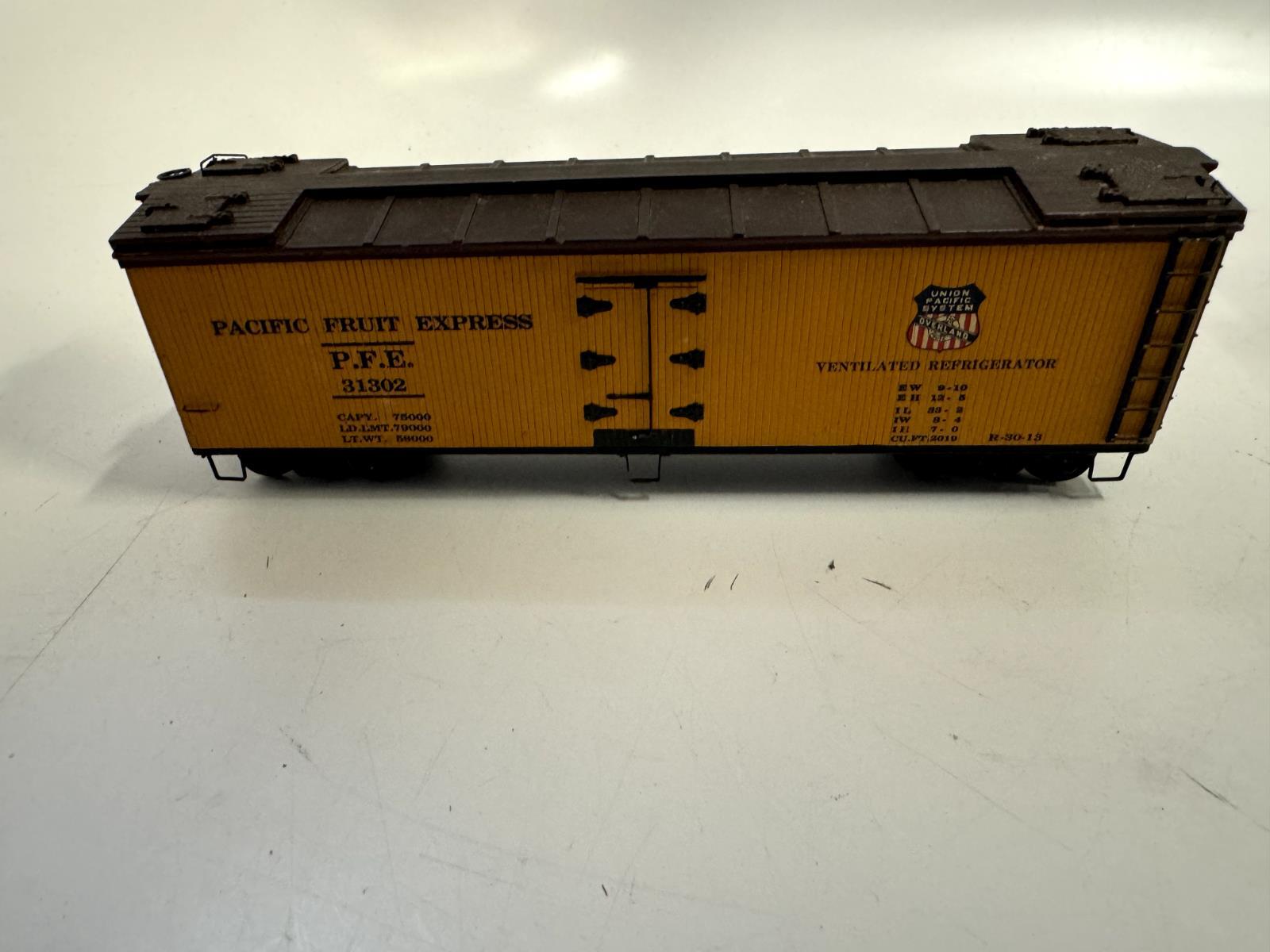 WOODSIDE SCRATCH BUILT C/P O SCALE 2R REEFER PFE UNION PACIFIC WEATHERED - WISE GUYS HOBBIES LLC