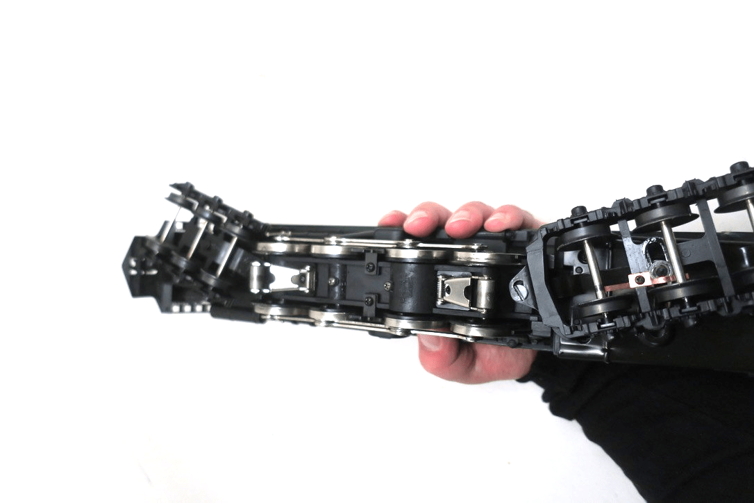 Lionel 6 - 18010 O Gauge Pennsylvania S - 2 6 - 8 - 6 Turbine Steam Locomotive & Tender - WISE GUYS HOBBIES LLC