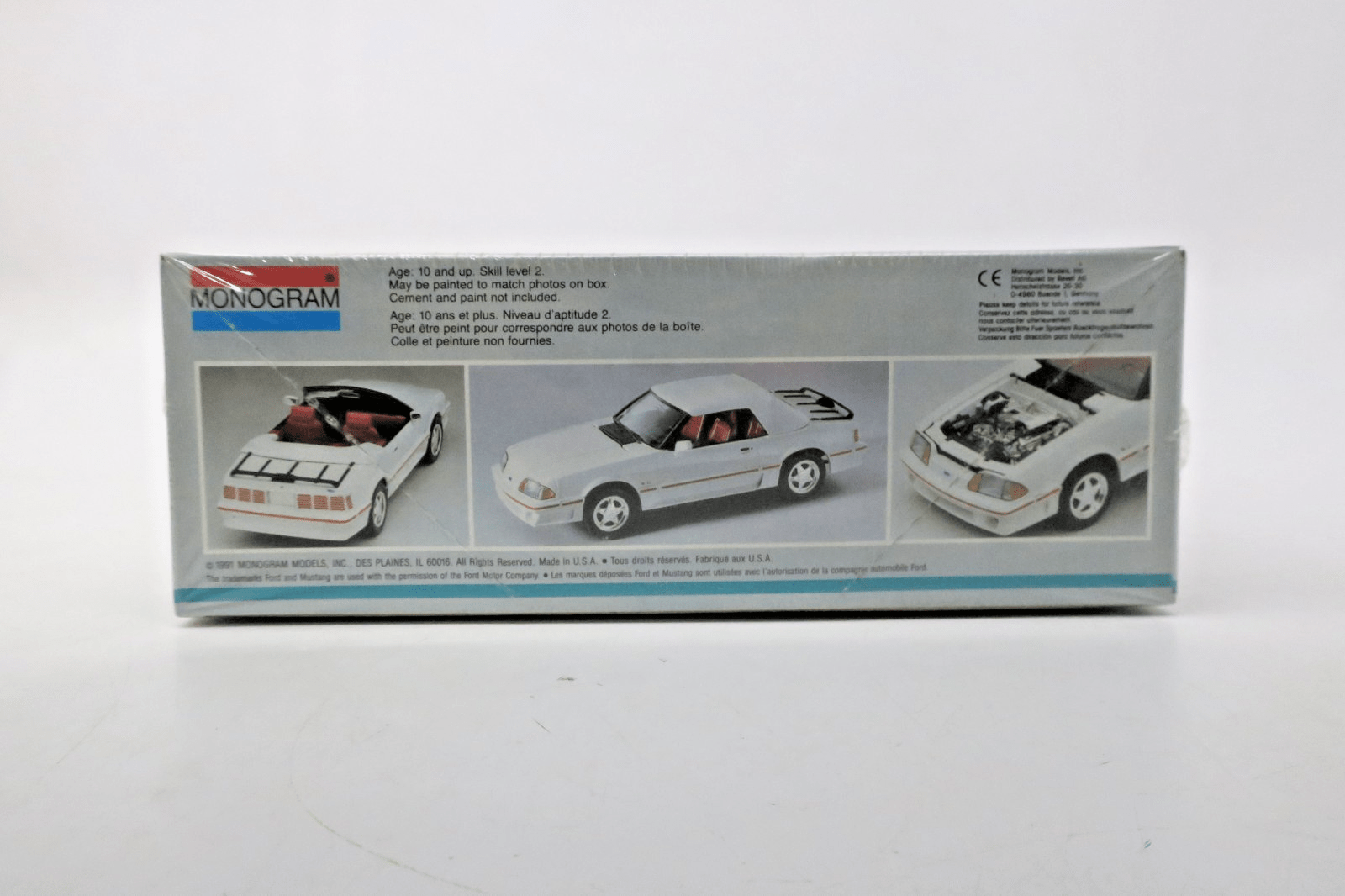 Monogram 1/24 1992 Mustang GT Convertible Plastic Model Kit 2953 SEALED - WISE GUYS HOBBIES LLC