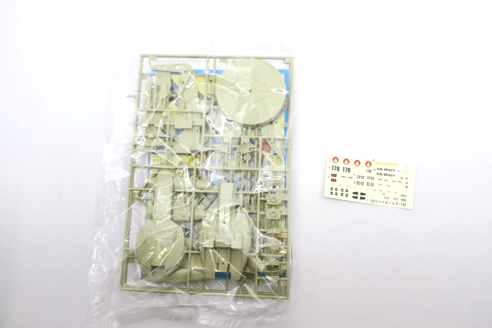ARII 1/100 Model Super Dimension Fortress Macross Fighter VF-1D 48 AR-324-30 C9 - WISE GUYS HOBBIES LLC