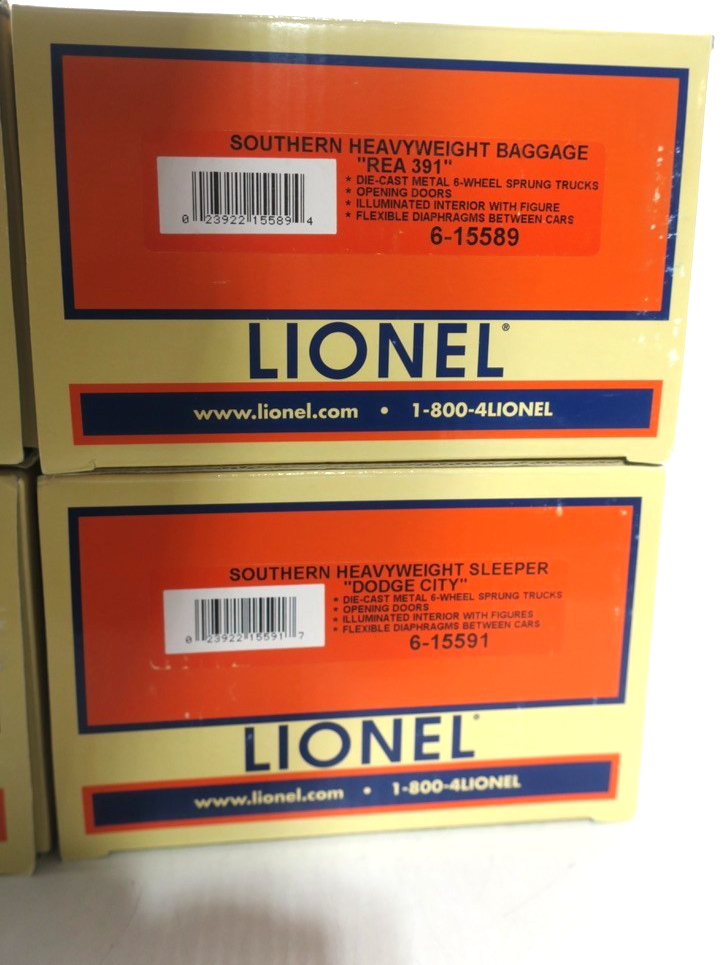 Lionel O-Scale 6-15588 Southern Heavyweight Passenger Car 4-Pack