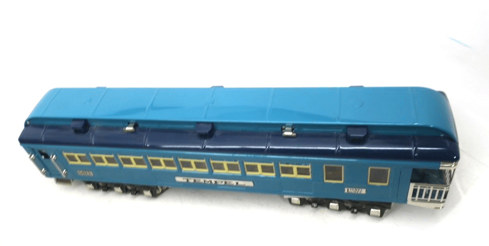 Lionel Classics Standard Gauge Blue Comet 3-Car Passenger Set 6-13408 (9,10,11) - WISE GUYS HOBBIES LLC