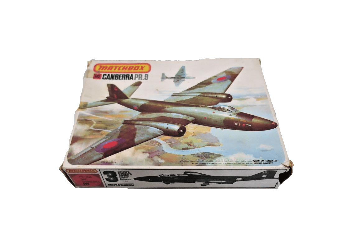 Vintage 1983 Matchbox 1/72 BAC Canberra PR.9 Plastic Model Kit PK - 408 - WISE GUYS HOBBIES LLC
