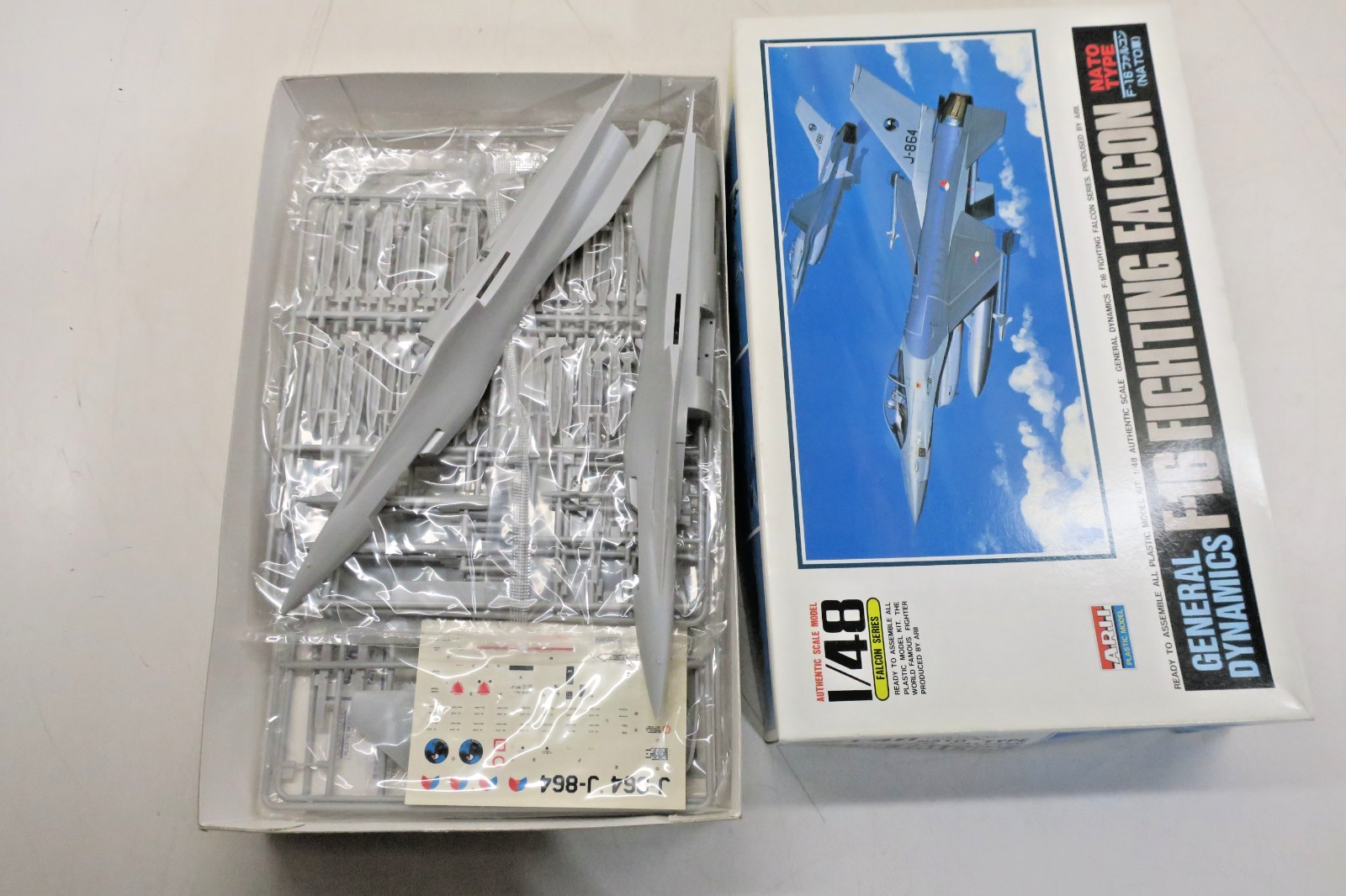 Arii 1/48 General Dynamics F-16 Fighting Falcon NATO Type Model Kit #A343-1000