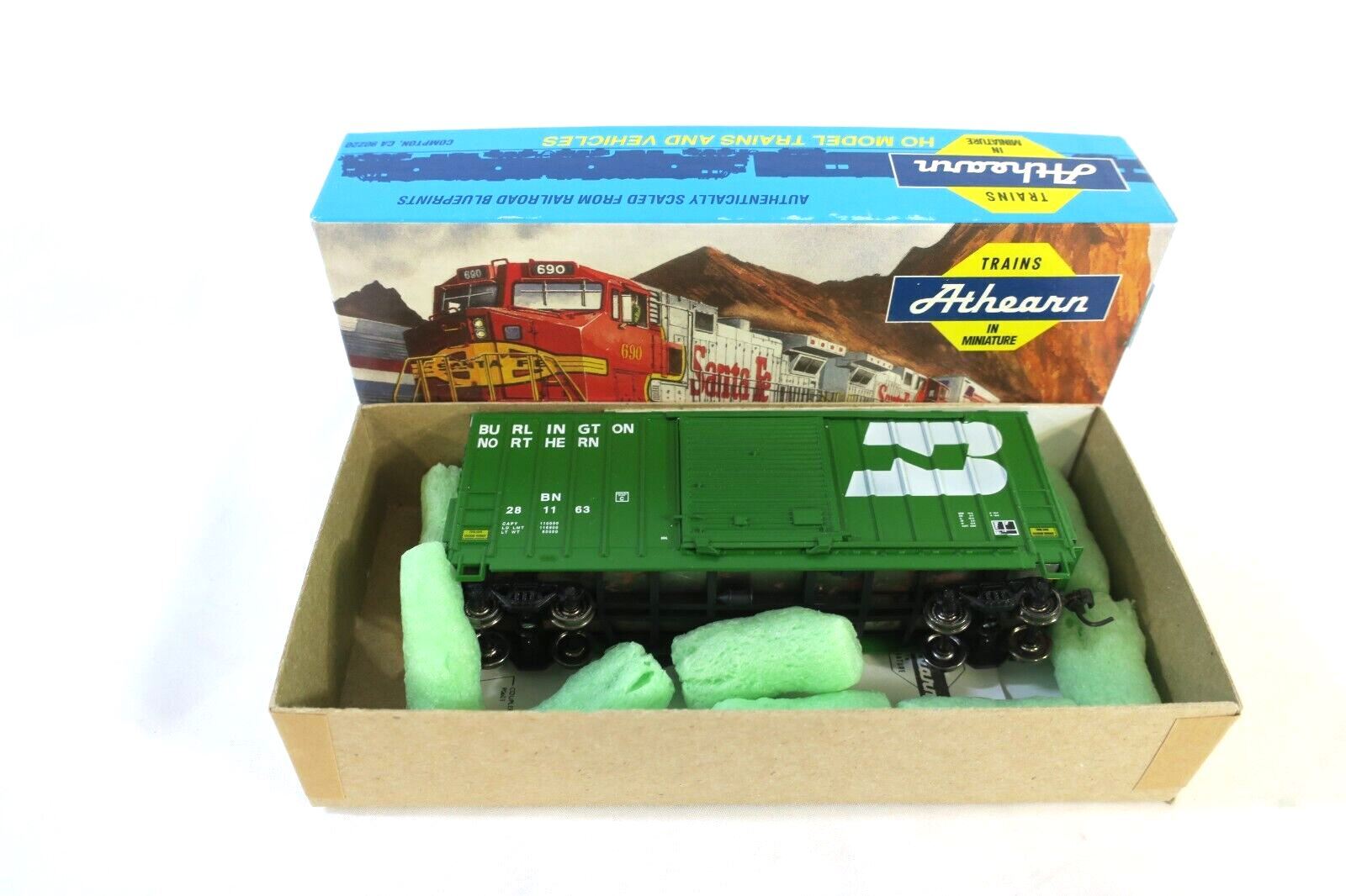 HO ATHEARN 1957 40 FT HI CUBE BOX CAR KIT BURLINGTON NORTHERN BN 281163 - WISE GUYS HOBBIES LLC
