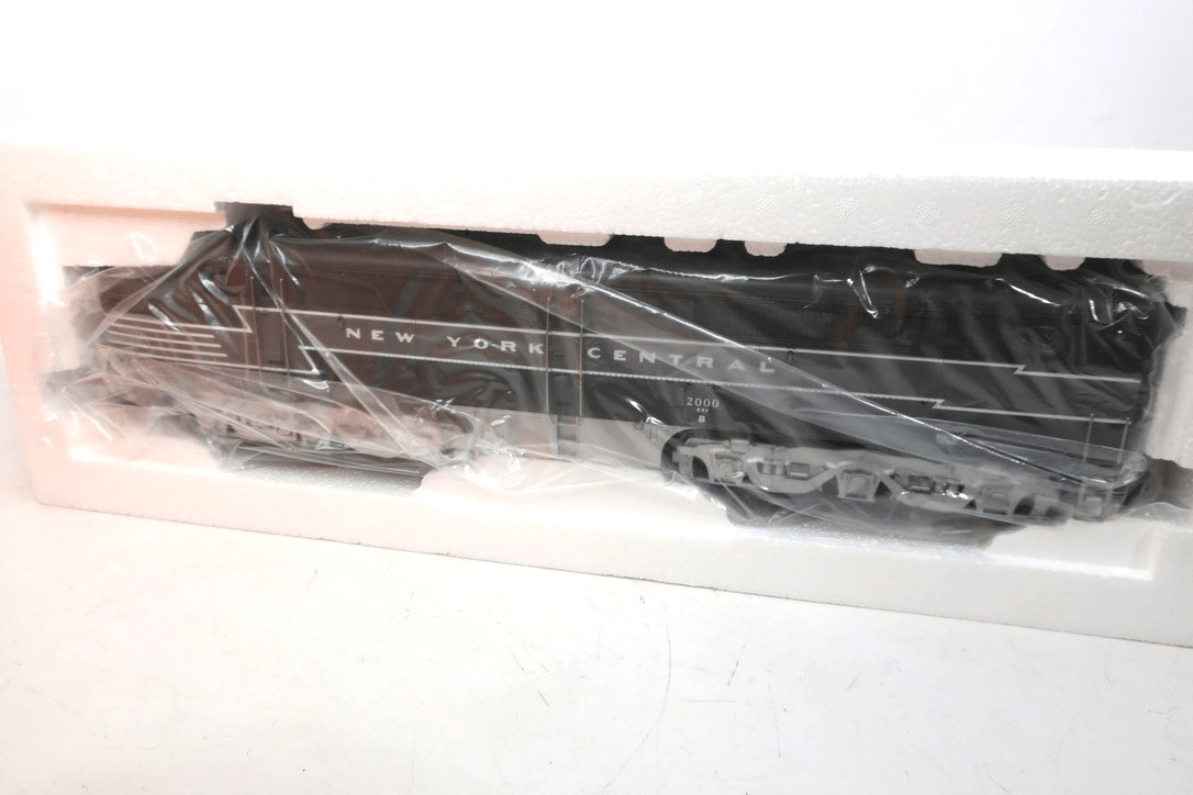 Lionel 6-18953 2000 NYC System Alco PA-1 Diesel Locomotive - WISE GUYS HOBBIES LLC
