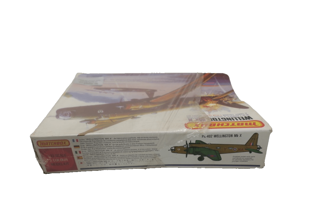 Vintage 1975 Matchbox Wellington MK.X 1/72 Scale Model Kit PK - 402 - WISE GUYS HOBBIES LLC