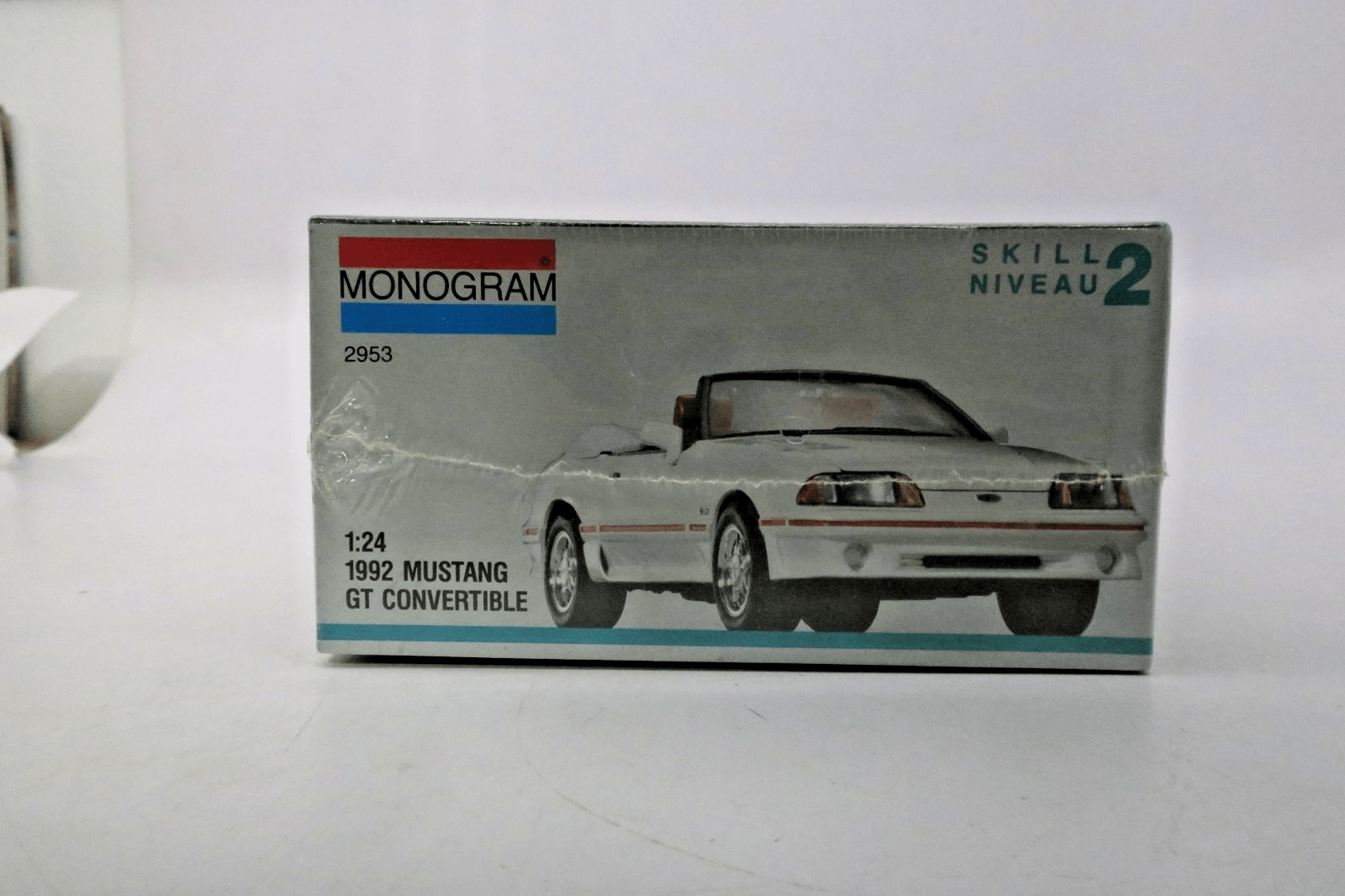 Monogram 1/24 1992 Mustang GT Convertible Plastic Model Kit 2953 SEALED - WISE GUYS HOBBIES LLC