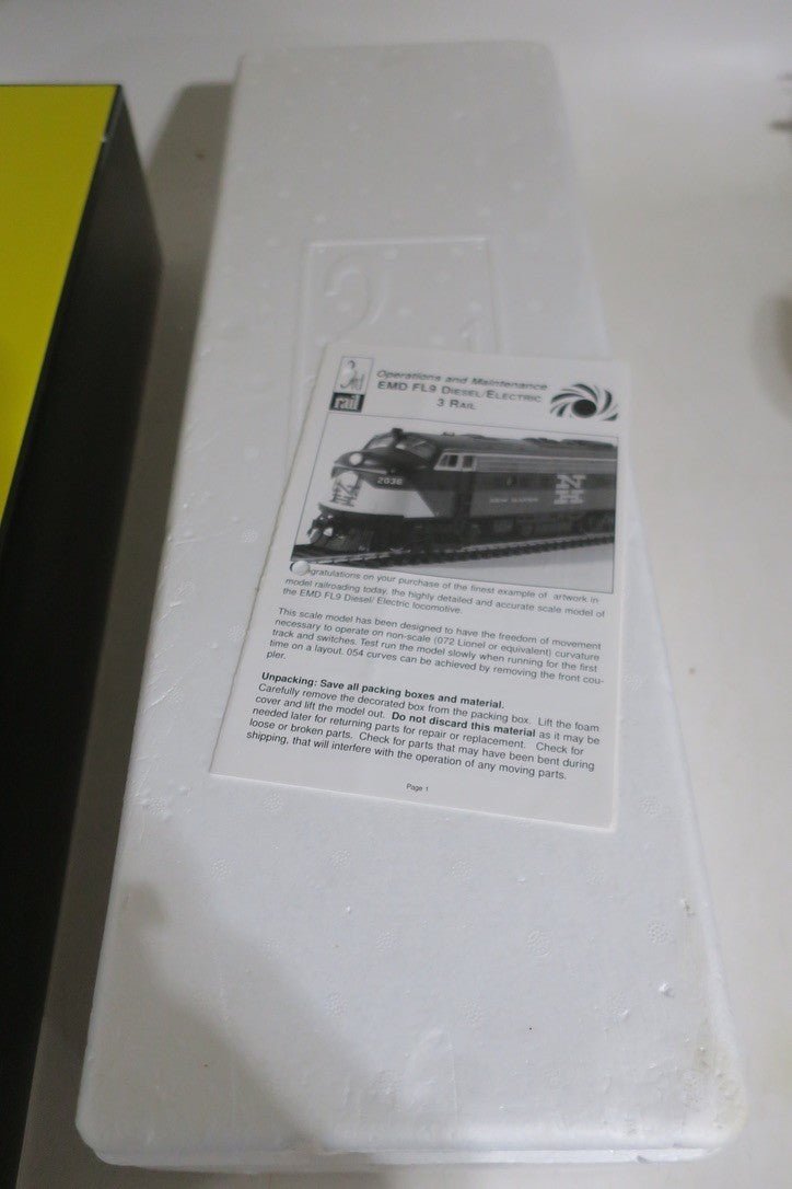 Sunset 3rd Rail - O Scale - New Haven EMD FL9 Diesel Unit - 2 Rail 2043 - WISE GUYS HOBBIES LLC