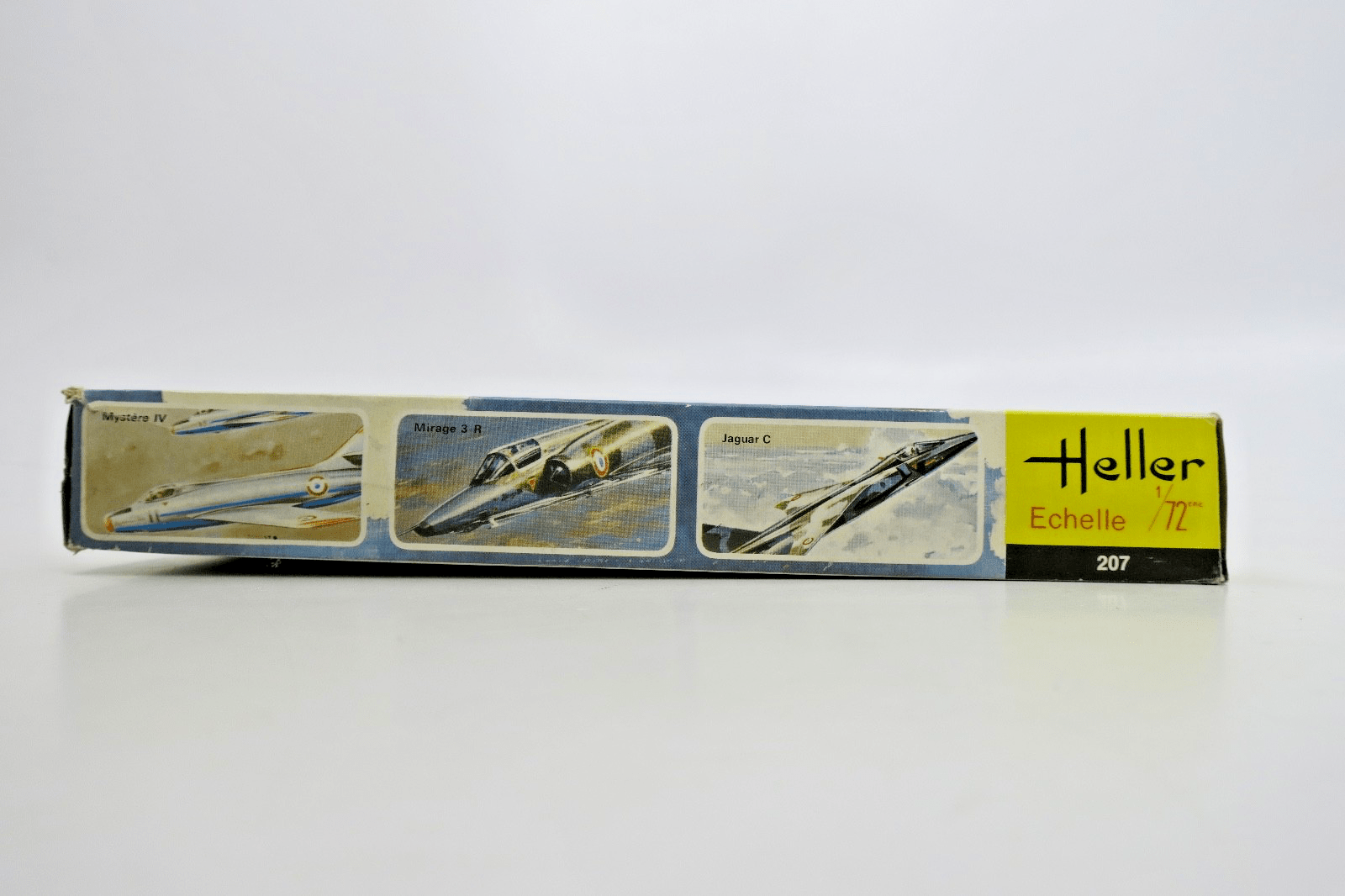 Heller 1/72 Republic F - 84 G "Thunderjet" Model Kit 207 - WISE GUYS HOBBIES LLC