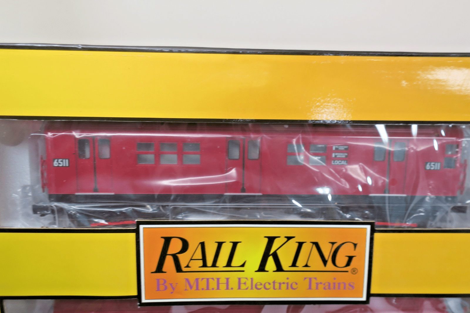 MTH MTA - Redbird R - 17 4 - Car Subway Set with Loco - Sound 30 - 2392 - 0 - WISE GUYS HOBBIES LLC