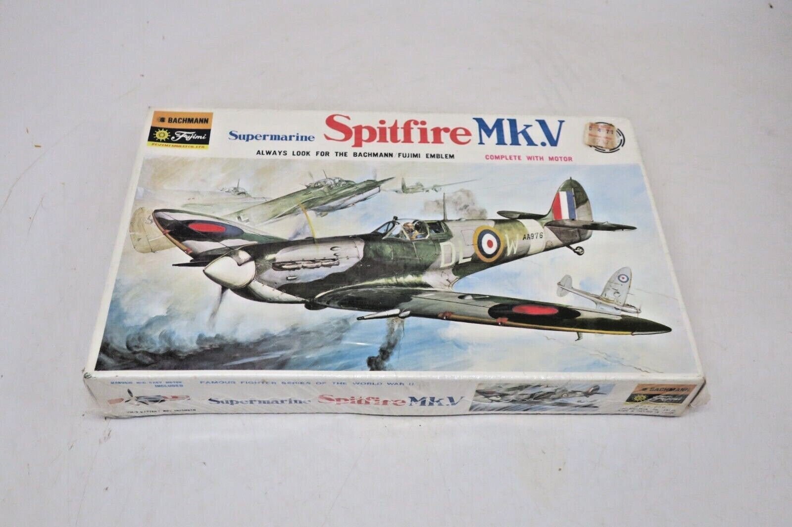 BACHMANN 1/48TH SCALE SUPERMARINE SPITFIRE MK V - WISE GUYS HOBBIES LLC