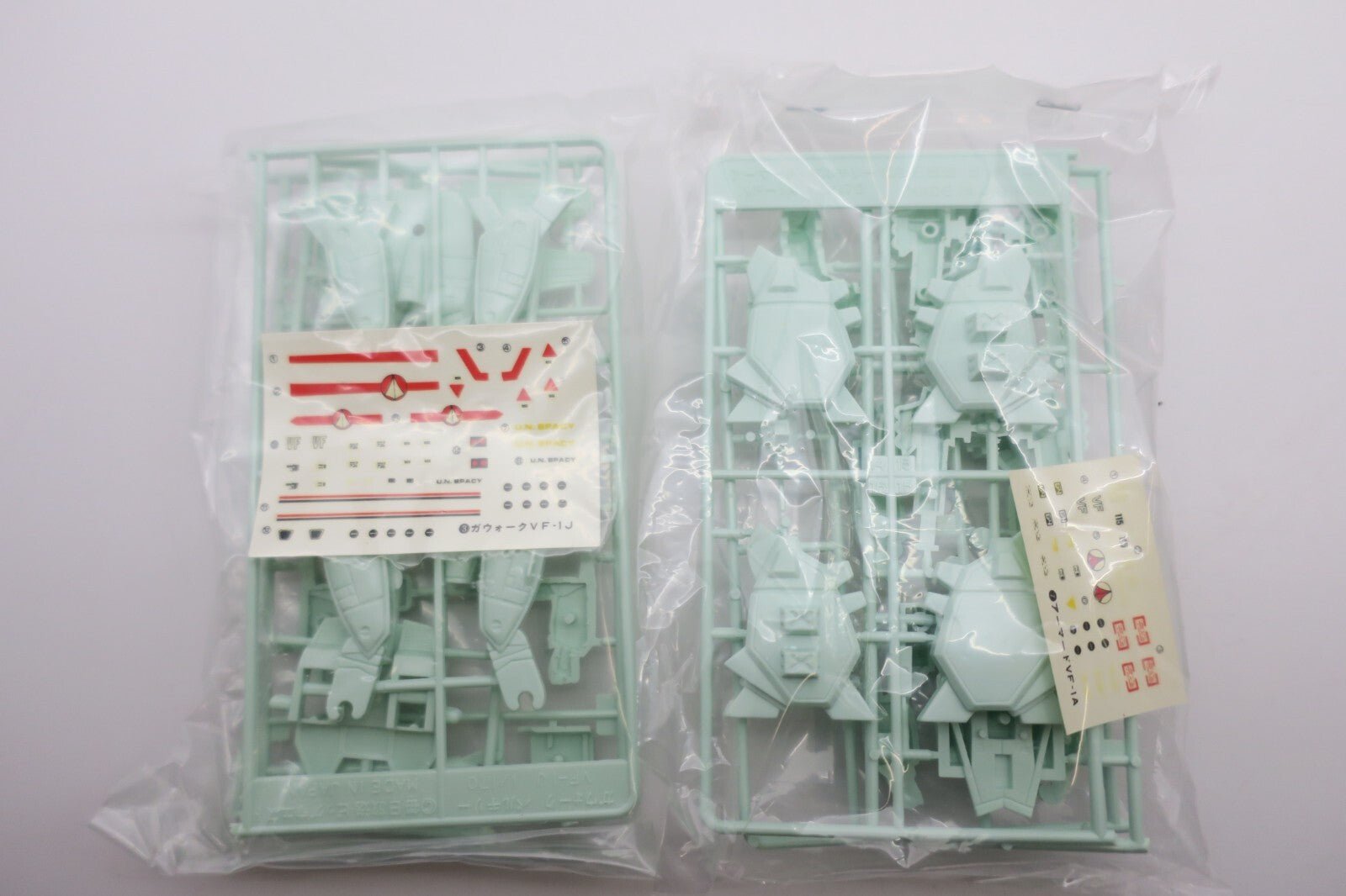 Revell 1/170 Robotech 2 in 1 Kit Ground Attackers Model Kit 1137 - WISE GUYS HOBBIES LLC