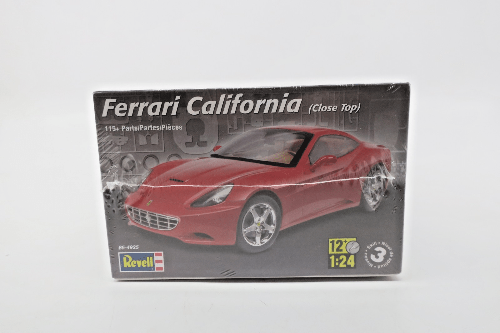 Revell 1/24 Ferrari California (Close Top) Plastic Model Kit 85-4925 SEALED - WISE GUYS HOBBIES LLC