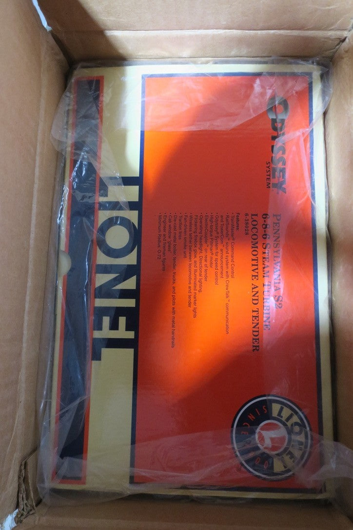 Lionel 6-38028 Pennsylvania S2 6-8-6 Steam Turbine Loco & Tender