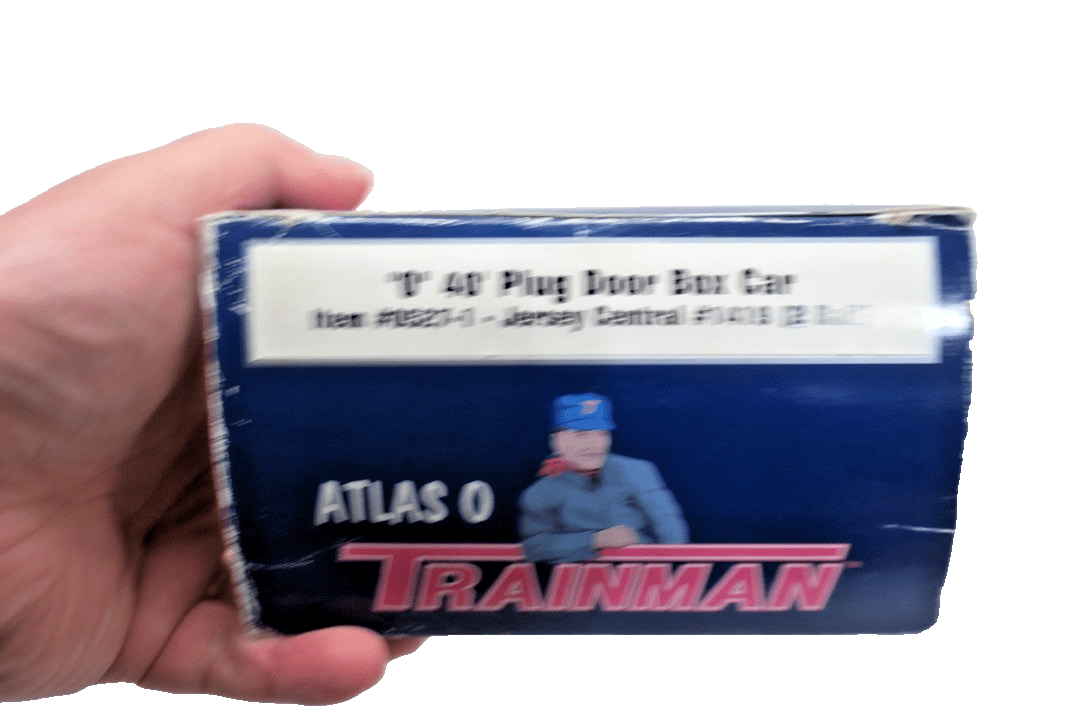 Atlas O Trainman 1419 O Scale Jersey Central 40' Plug Door Box Car (3 Rail) - WISE GUYS HOBBIES LLC