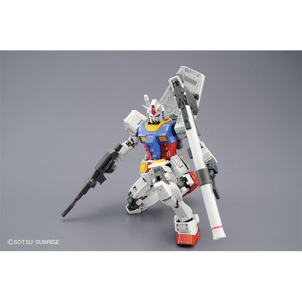 MG 1/100 RX - 78 - 2 Gundam Ver 3.0 Model Kit - WISE GUYS HOBBIES LLC