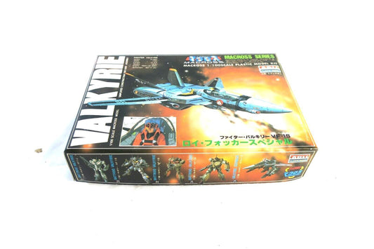 ARII MACROSS SERIES VALKYRIE VF-1S BATTROID 46 MODEL Kit 1/100 AR-323-300 F19