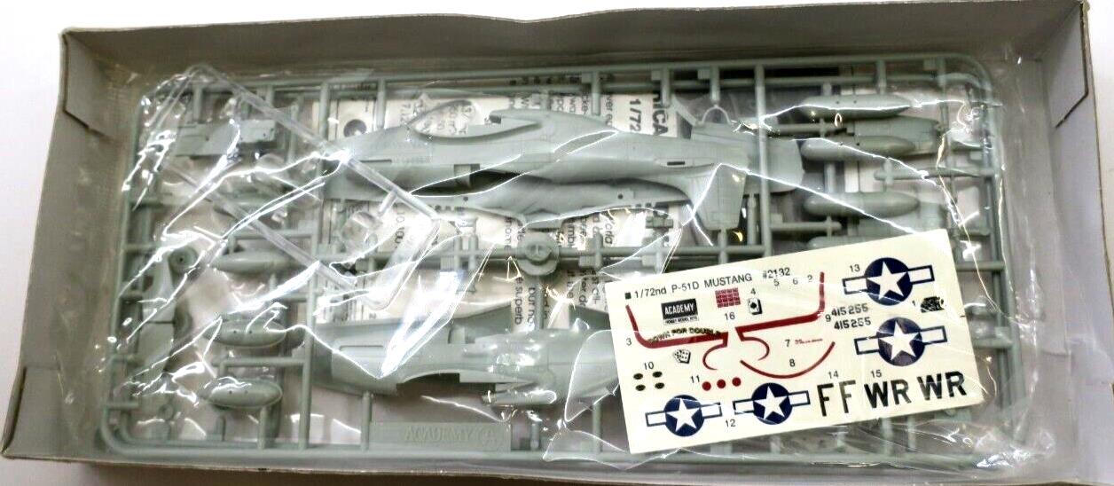 Academy 1/72 P-51D Mustang Model Kit No. 2132