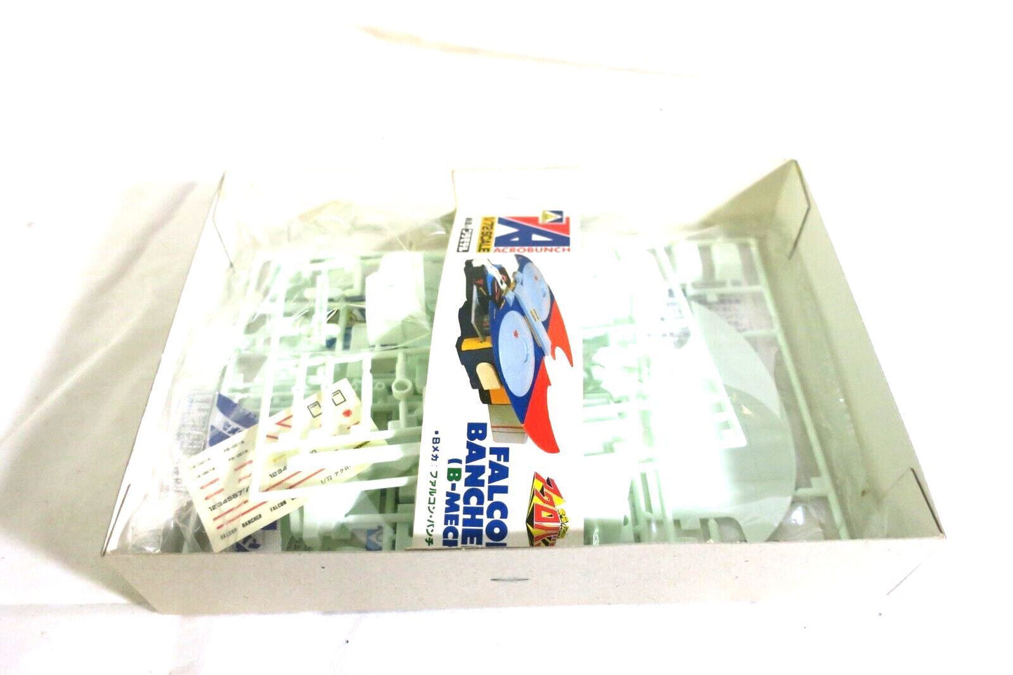 Aoshima ACRO BUNCH FALCON BANCHER 1:72 SCALE MODEL KIT AB-02-400 E14