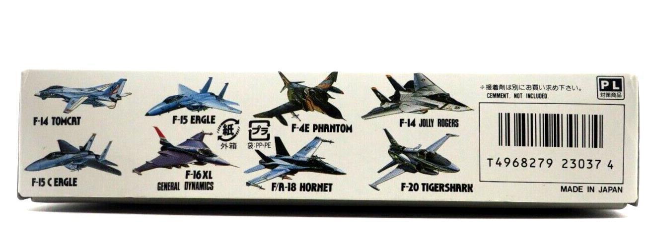 Arii 1/144 F/A-18 Hornet Model Kit No. 23007-300
