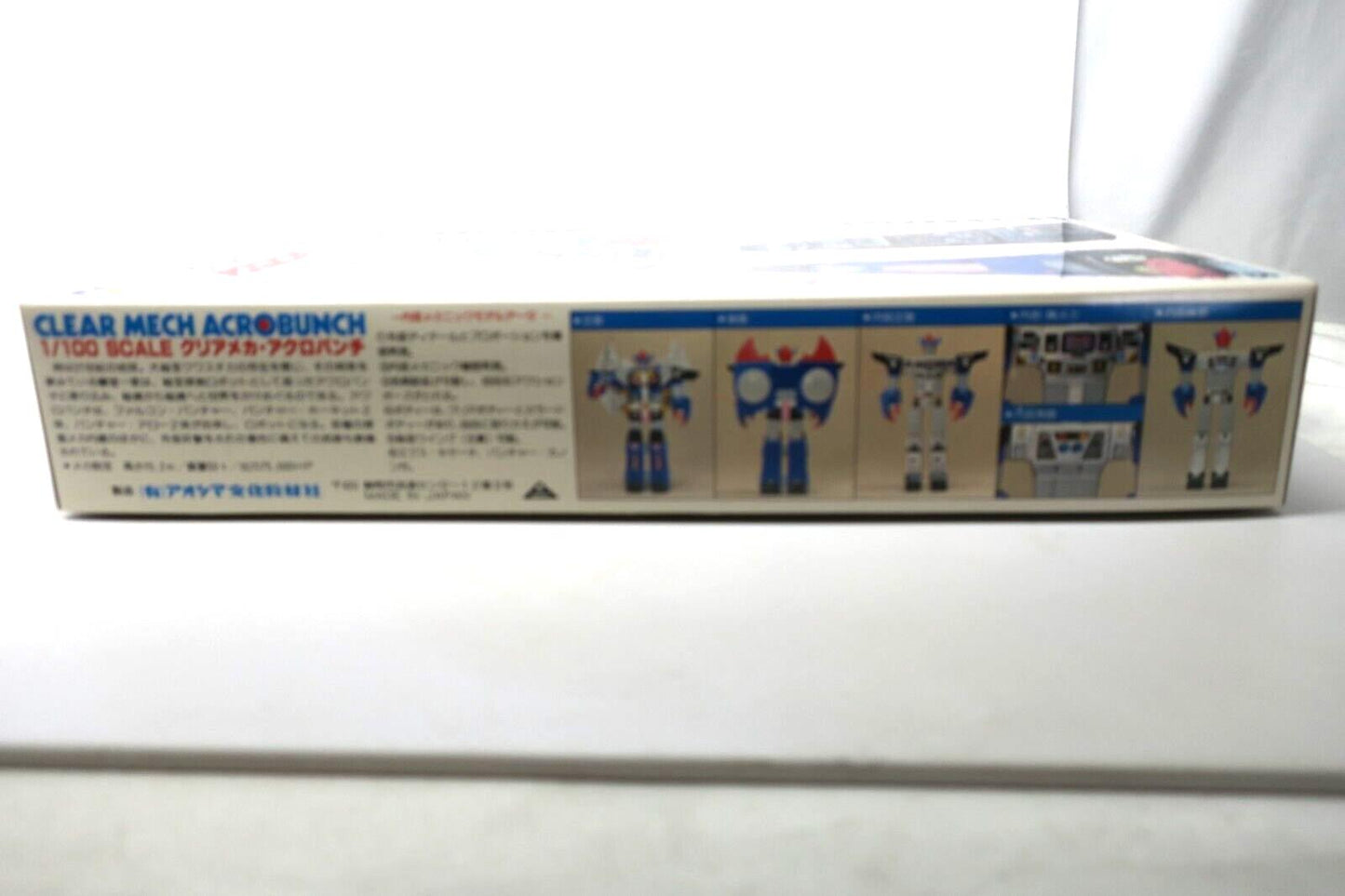 Aoshima. # 1G-36-100. Clear Mech Acrobunch 1/100 Model Kit E16