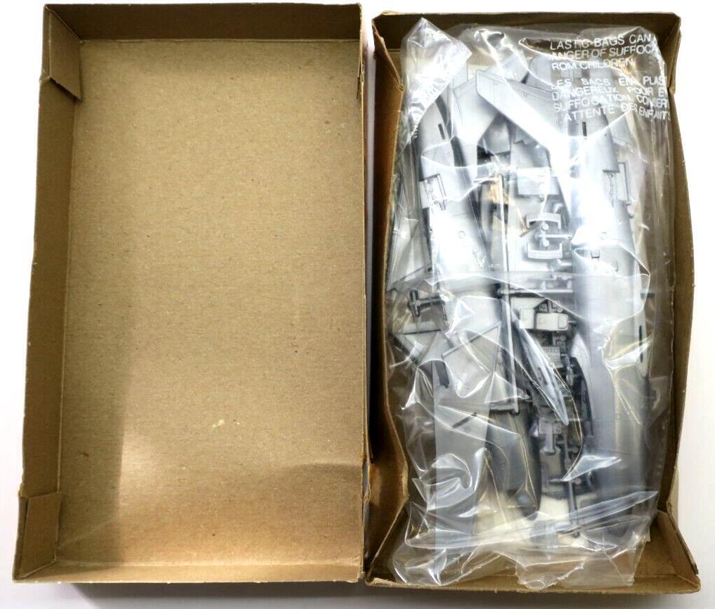 MPC 1/72 F-86D Sabre Model Kit No. 1-4101