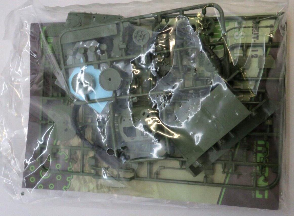 MENG World War Toons U.S. Light Tank M5 Stuart Model Kit WWT-012
