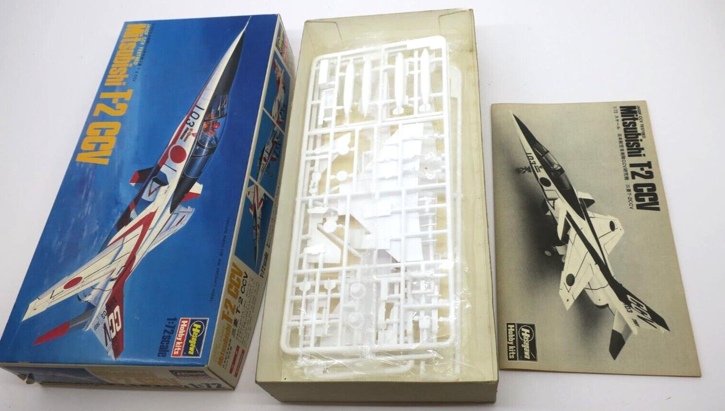 Hasegawa 1/72 Mitsubishi T-2 CCV SK04 Model Kit